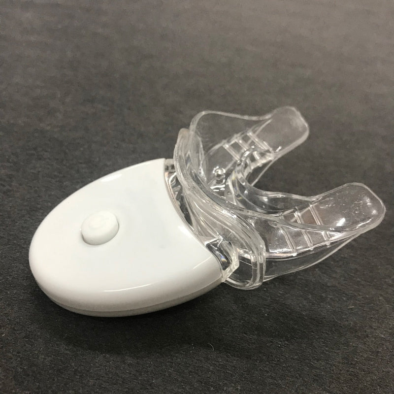NOVO Clareador Dental 5D - Pro White™ - com 3 Seringas + Aplicador a Laser