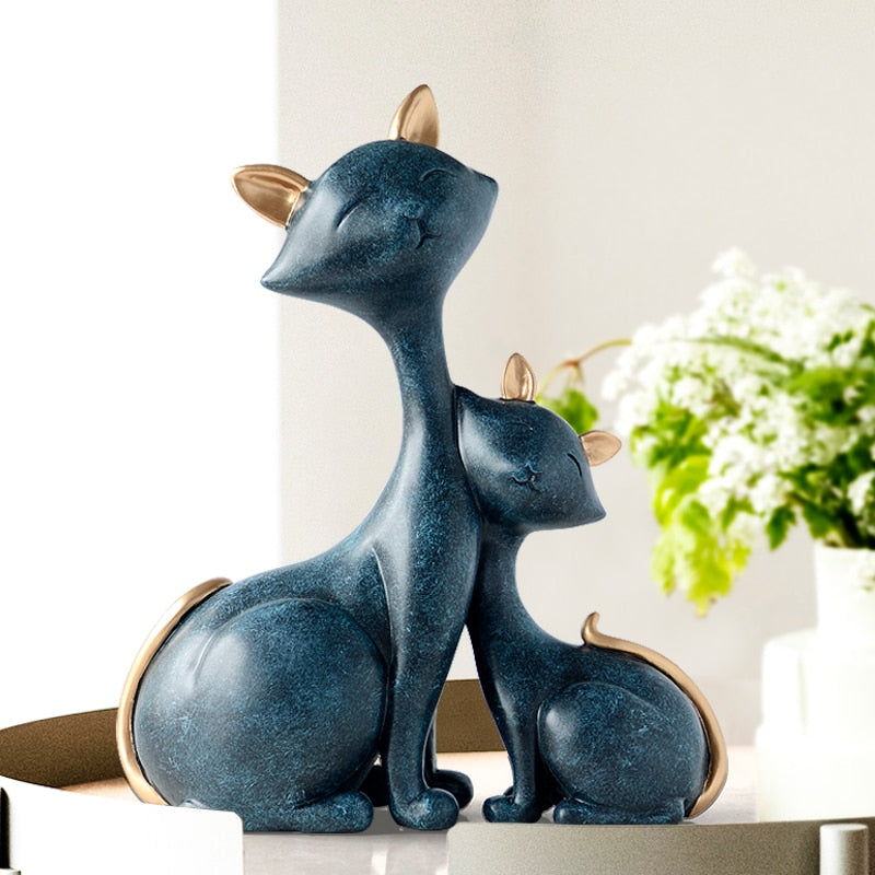 Estátua casal de gatos para ambiente